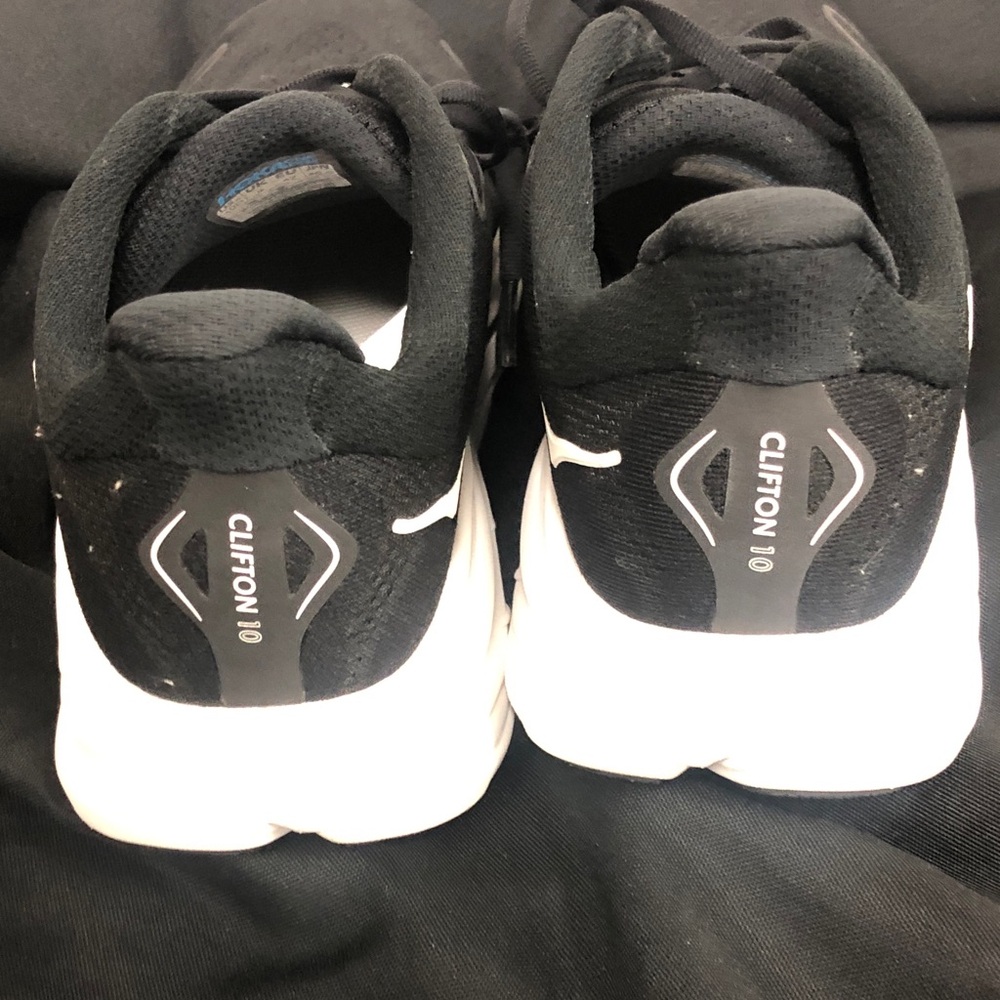 Black Hoka Clifton 10 Sneakers New Sz 10D - Picture 2 of 7